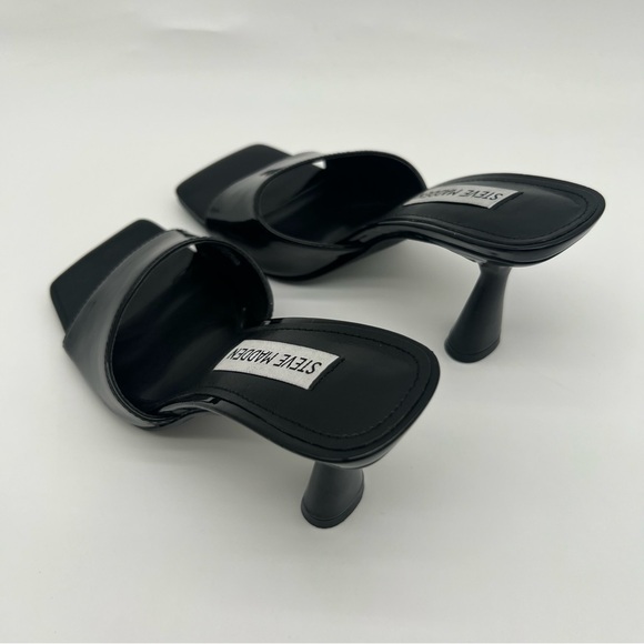 STEVE MADDEN Elated Slide Sandal Black Patent - Picture 8 of 10